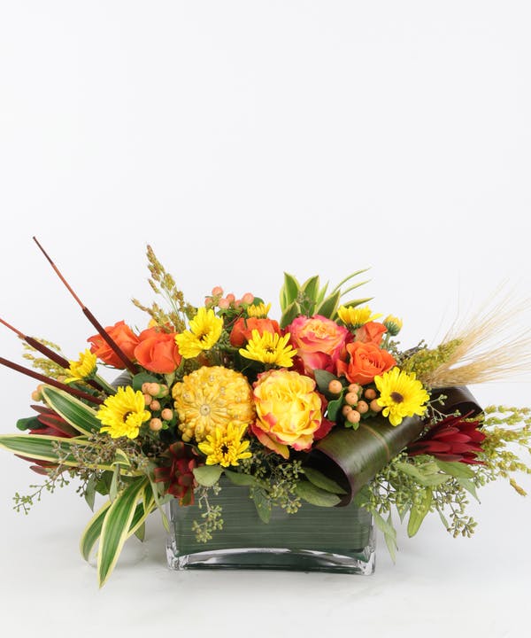 Choosing Red for a Thanksgiving Centerpiece