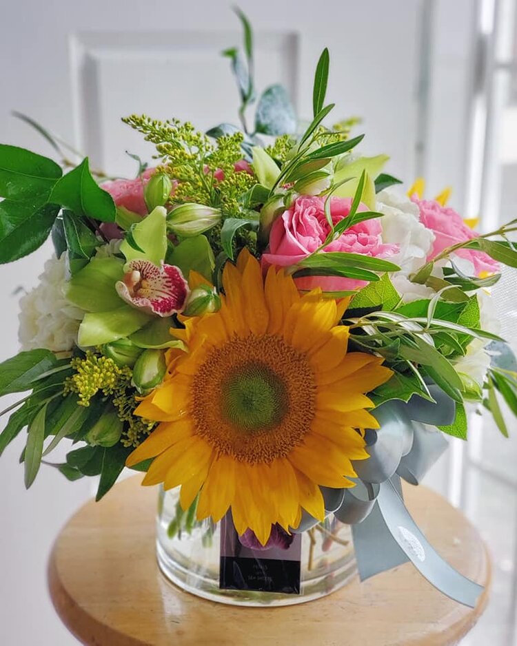 In love with the sun - www.bloomfloralshop.com